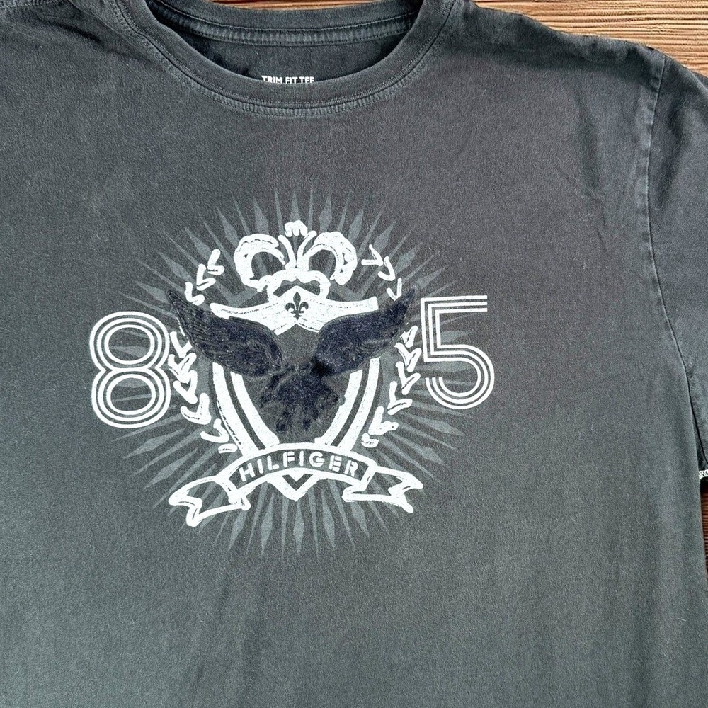Tommy Hilfiger Shirt Men L Bunny Skull Wings 85 Graphic Trim Fit Faded Tee‎